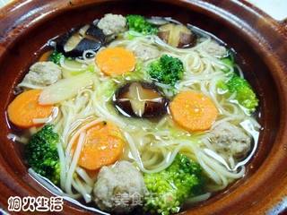 肉丸火锅面的做法步骤:9