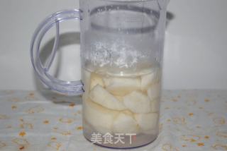 冰糖雪梨的做法步骤:3