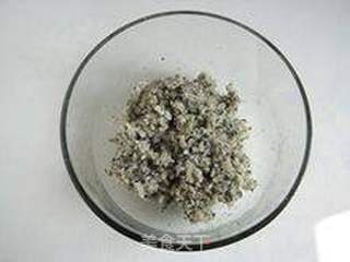 给剩米饭一个华丽的展示舞台----海苔烤米饼的做法步骤:4