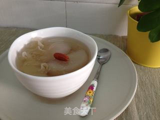 润秋燥——冰糖银耳炖雪梨的做法步骤:6