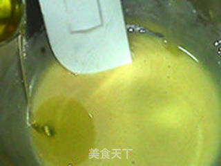 豆沙蛋黄月饼的做法步骤:4