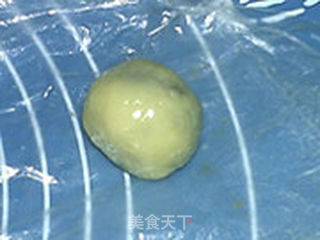 豆沙蛋黄月饼的做法步骤:19