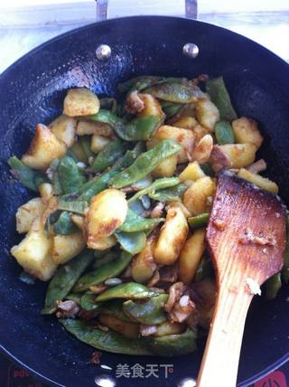 干锅豆角土豆的做法步骤:9