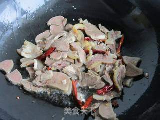 爆炒牛头肉——新疆味道的做法步骤:6