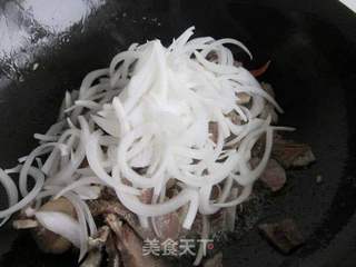 爆炒牛头肉——新疆味道的做法步骤:7
