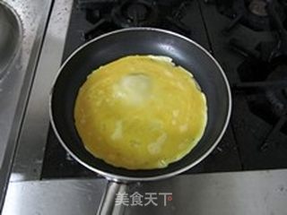 【营养早餐】虾皮鸡蛋卷的做法步骤:5