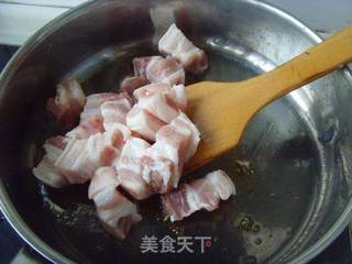 茶树菇烧五花的做法步骤：4