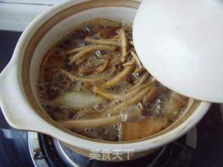 茶树菇烧五花的做法步骤：8