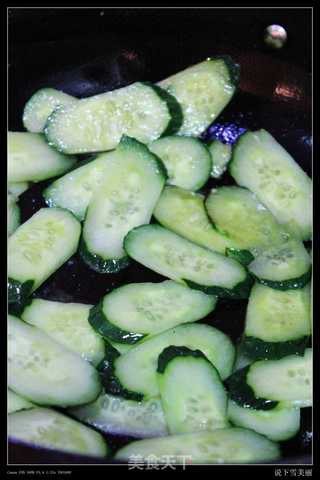 鸡胗炒黄瓜的做法步骤:4