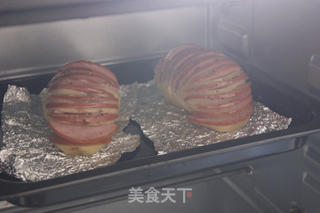 给平凡土豆穿上华丽的外衣——黑椒风琴土豆的做法步骤:9