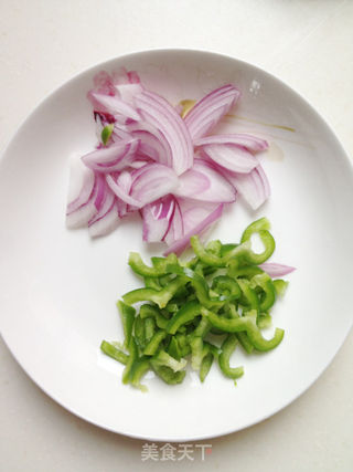 仿必胜客版章鱼炒饭的做法步骤:2
