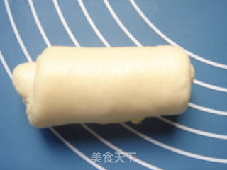 换着花样做面包——【椰蓉卷】的做法步骤：5