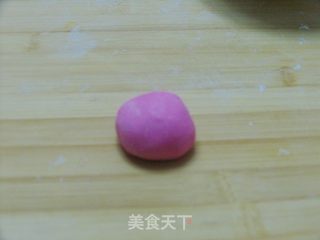 “萌”动你的心——小猪水果包的做法步骤:4