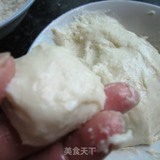香炸芝麻巴的做法步骤：2