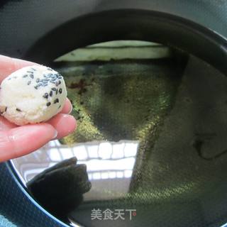 香炸芝麻巴的做法步骤：7