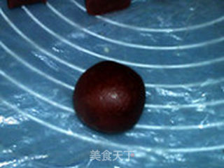 紫薯桃山月饼的做法步骤:16