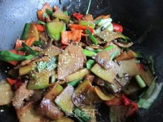 青萝卜干焖五花肉的做法步骤:12