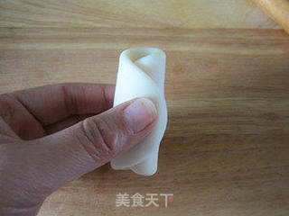 玫瑰豆沙月饼的做法步骤:16