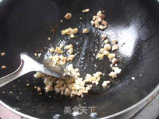 酸菜炒肉末的做法步骤:5