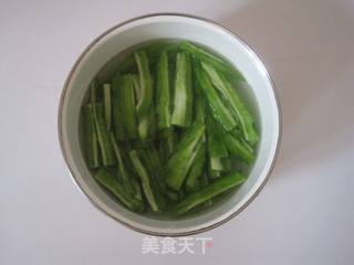 凉拌蒜蓉苦瓜的做法步骤:4