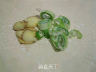 家常炖鲢鱼的做法步骤:3