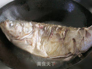 家常炖鲢鱼的做法步骤:6
