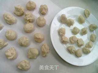 喜迎中秋——红豆沙菊花酥的做法步骤:4