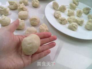 喜迎中秋——红豆沙菊花酥的做法步骤:6