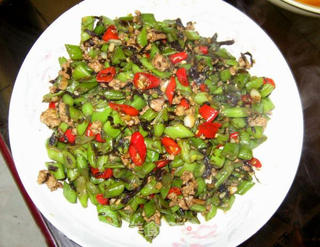 榄菜肉末四季豆的做法步骤:9