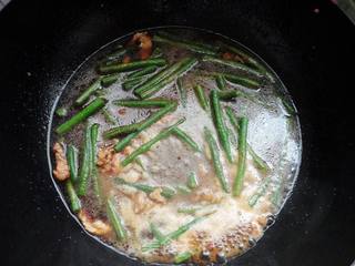 豆角肉丝焖面的做法步骤:7