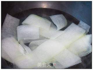 冬瓜虾卷的做法步骤：7