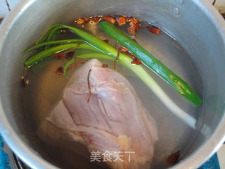 南乳扣肉的做法步骤:3