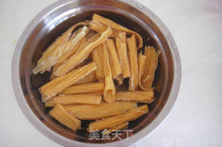 茶树菇烧腐竹的做法步骤:3