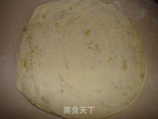 葱油饼的做法步骤：8