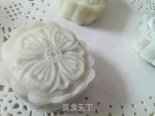 中秋必需-冰皮月饼的做法步骤:12