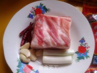 梅菜扣肉的做法步骤：1