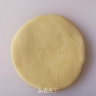月圆时,品月尝鲜------香辣牛肉月饼【酥皮的!够酥的!】的做法步骤:32