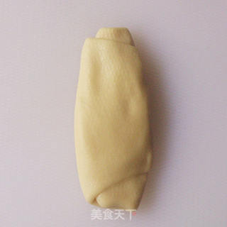月圆时,品月尝鲜------香辣牛肉月饼【酥皮的!够酥的!】的做法步骤:35