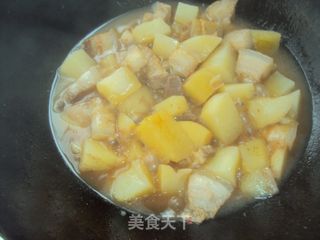 回锅肉烧土豆的做法步骤:11