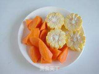 秋风起,补身体---栗子龙骨汤的做法步骤:4