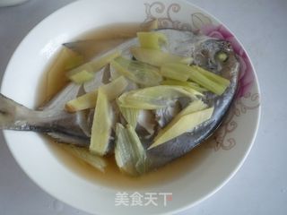 清蒸平鱼的做法步骤：8