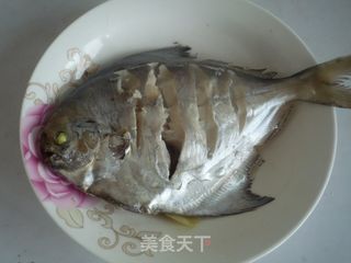 清蒸平鱼的做法步骤：9