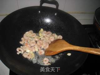 虾仁炒丝瓜的做法步骤：5