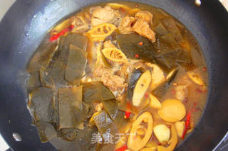 香浓麻辣--竹笋海带炖排骨的做法步骤：12