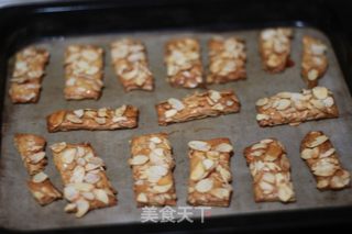 杏仁酥，酥条-叠被子的做法步骤：8