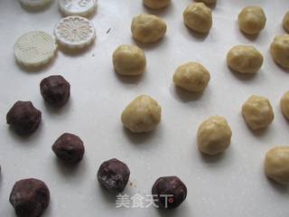 豆沙月饼的做法步骤:4