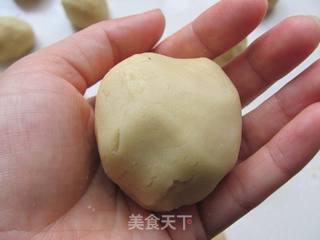 豆沙月饼的做法步骤：7