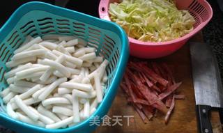 韩式家常版年糕(酸甜辣口味噢)的做法步骤:3