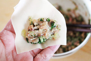 菜肉大馄饨的做法步骤:5