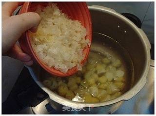 秋季润燥【栗子雪耳糖水】的做法步骤:4